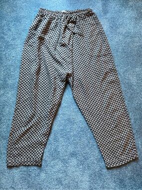 Reifhaus Women's Ankle-Length Checkerboard Cropped Pants - Black & Cream